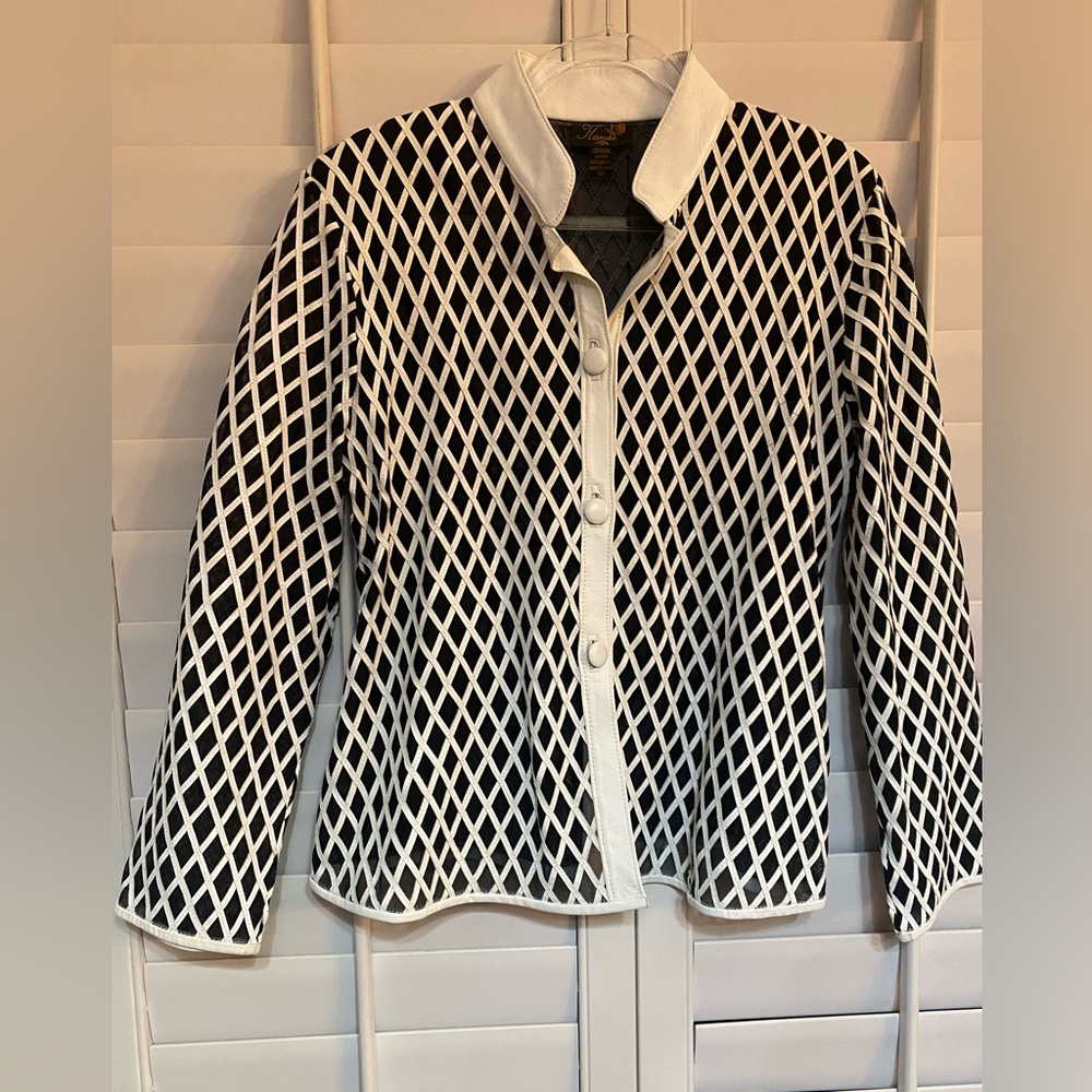 Stunning Black & White Shear Diamond Pattern White Leather Trim Jacket Size XL